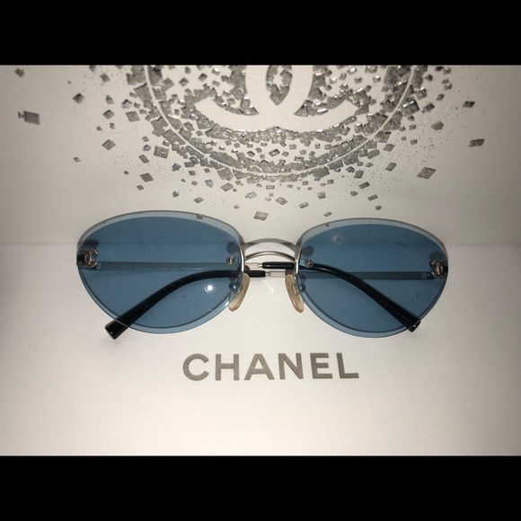 CHANEL Accessories - Vintage 90’s Chanel sunglasses